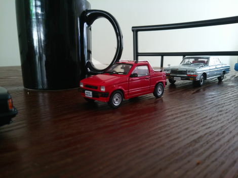 Table parking by the Giant Mug is somewhat generous and accessible to most cars and car-sized vehicles. It’s in smaller spaces where this automotive oxymoron really shines. Just don’t carry anything larger than a tissue box. And by George, avoid any hill bigger than a small knoll.